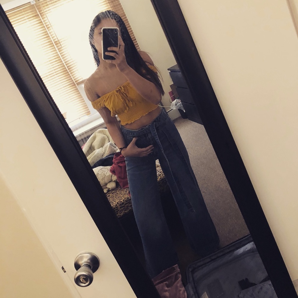 Wide leg jeans